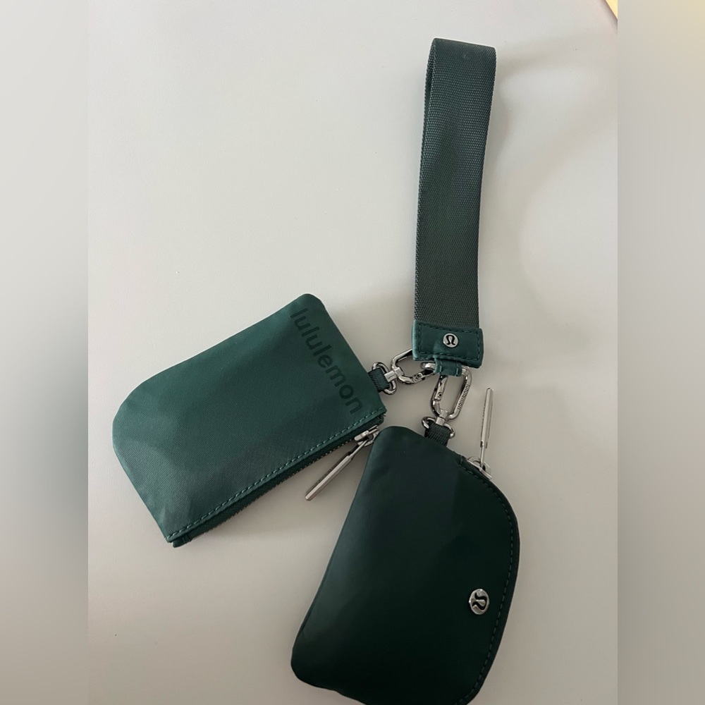 Lululemon Dual Pouch Wristlet